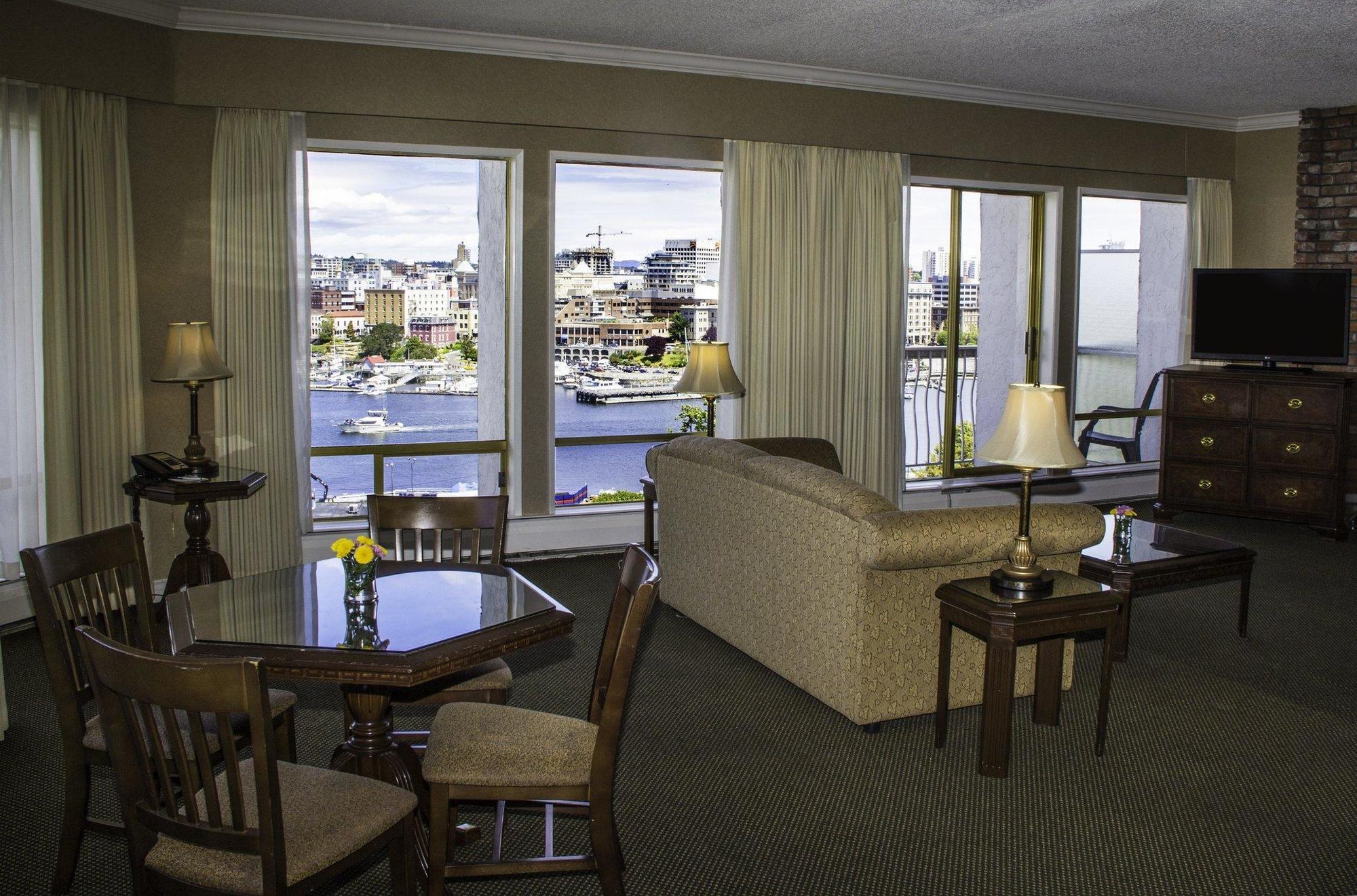Harbour Towers Hotel & Suites Victoria Bagian luar foto