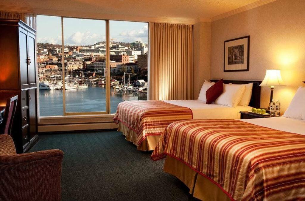 Harbour Towers Hotel & Suites Victoria Bagian luar foto